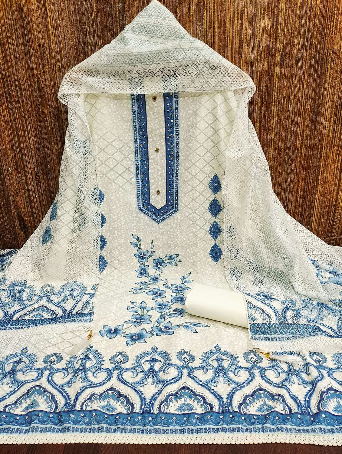 women printed with embroidery work unstitched suit set - 21981292 -  Standard Image - 1