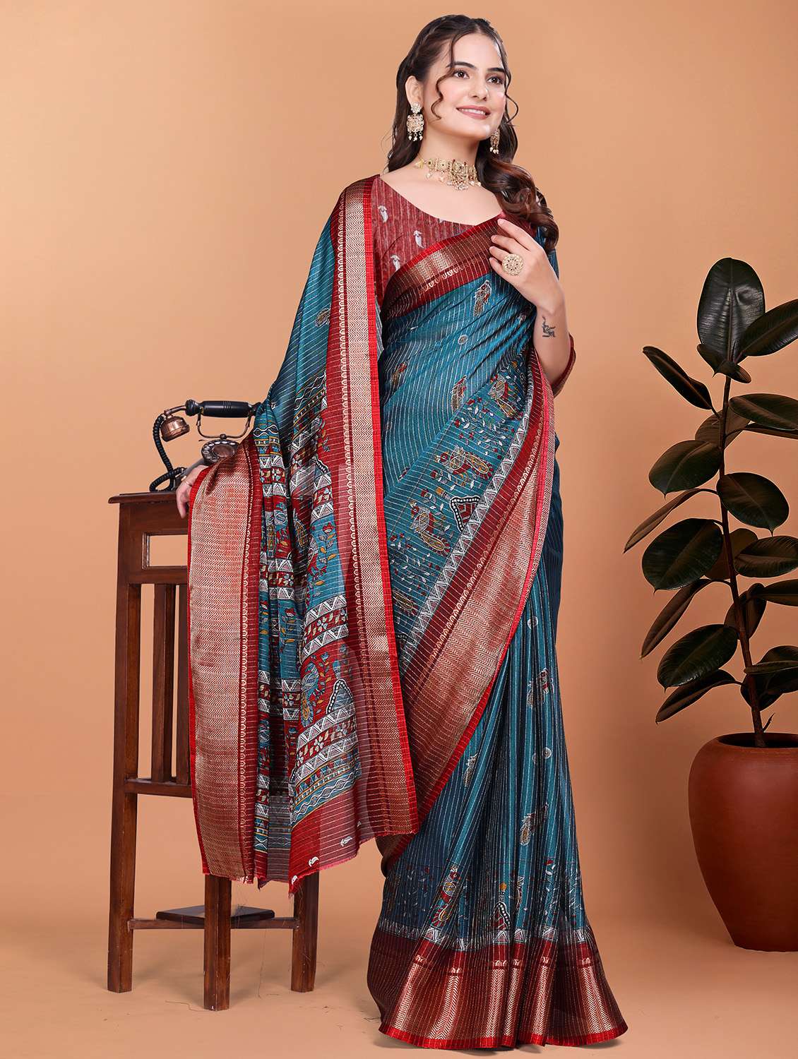 women printed bordered saree with blouse - 21981477 -  Standard Image - 1