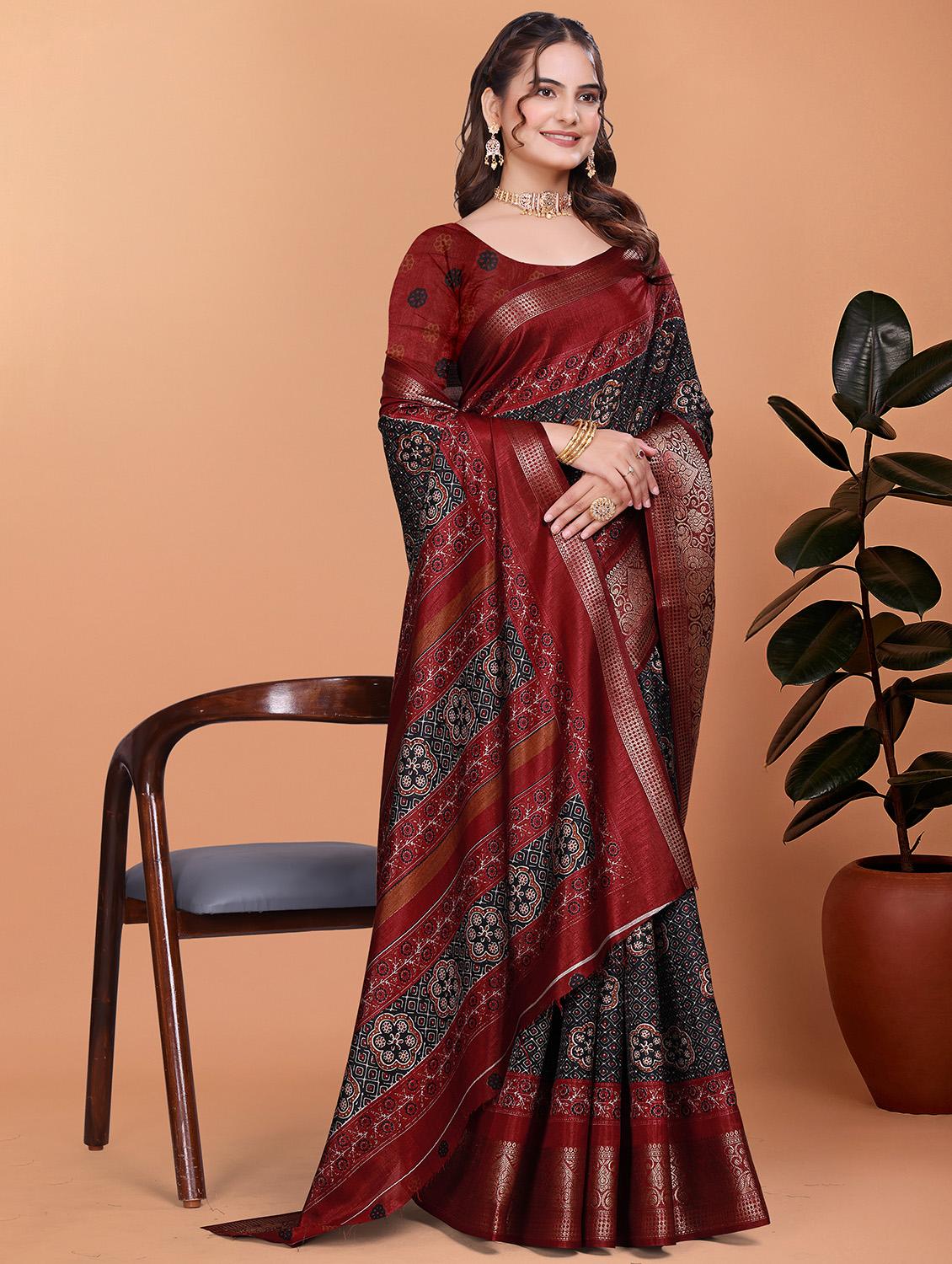 women printed bordered saree with blouse - 21981480 - Standard Image - 1