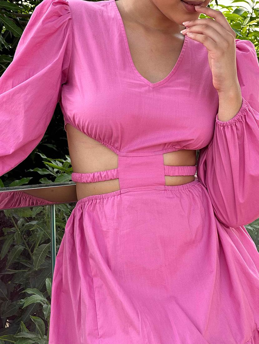 women solid puff sleeve cut out tiered dress - 21981803 - Standard Image - 4