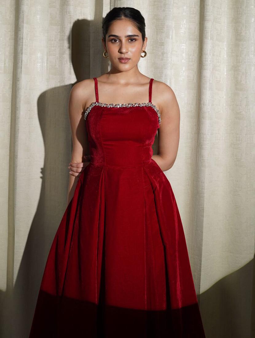 women solid shoulder strap velvet fit & flare dress - 21981826 - Standard Image - 4