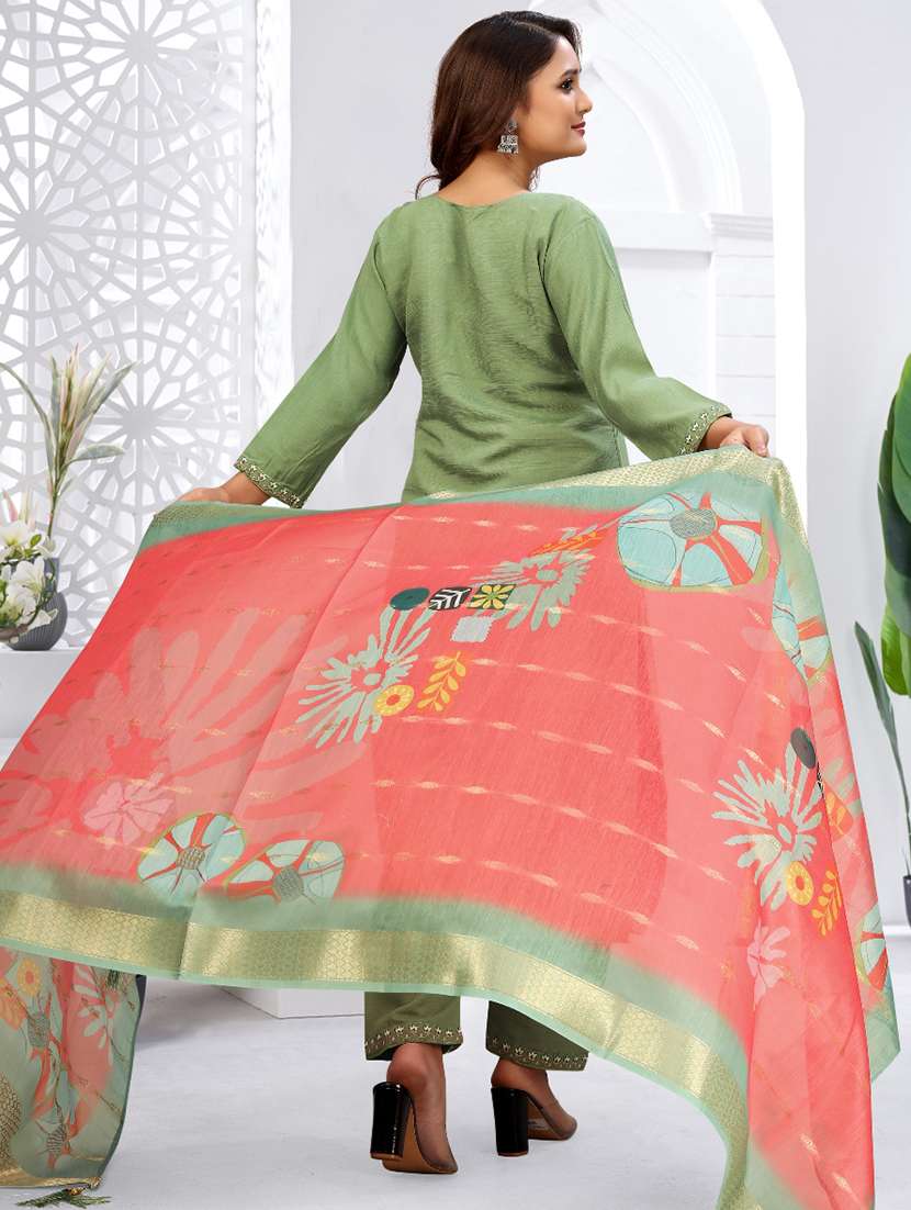 women three quarter sleeve kurta pant with dupatta set - 21981852 - Standard Image - 4