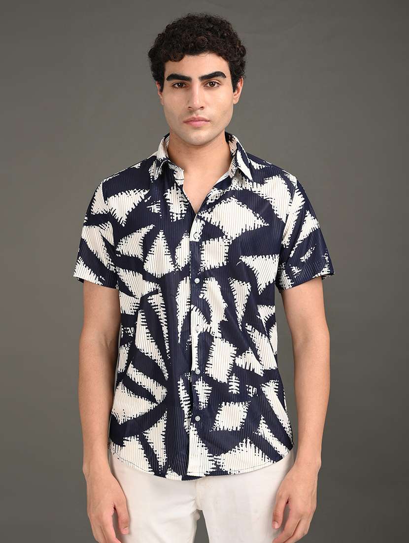 men printed short sleeve regular fit casual shirt - 21982194 -  Standard Image - 1