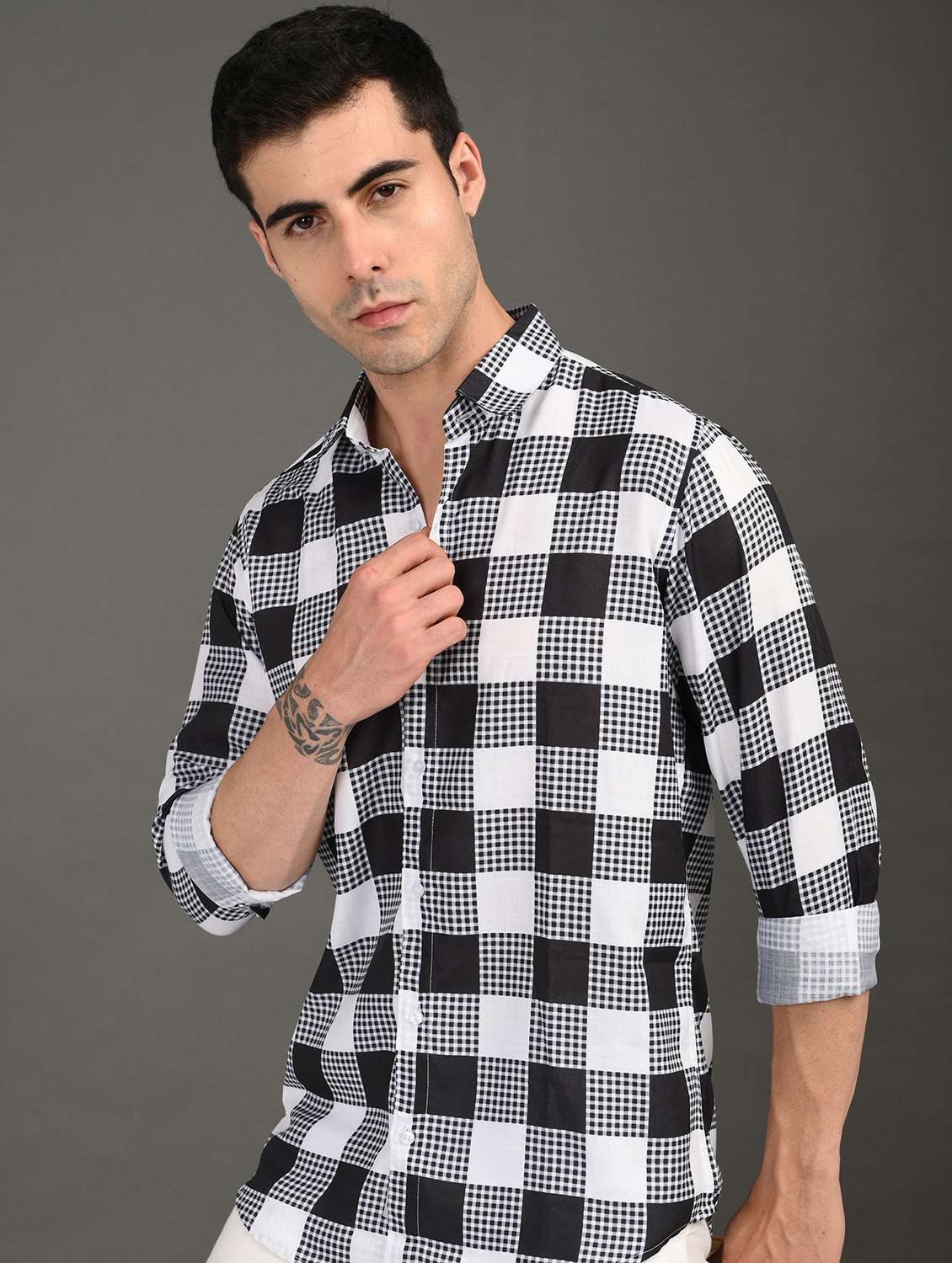 men checkered long sleeve regular fit casual shirt