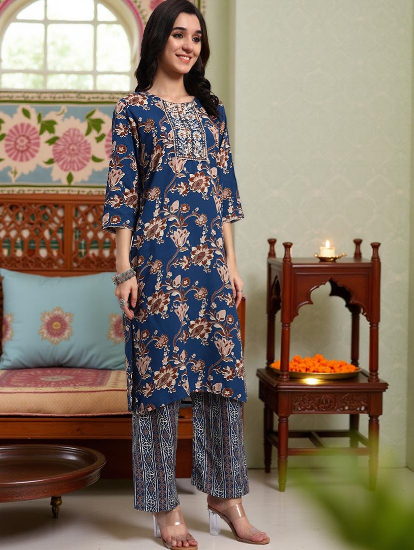 women three quarter sleeve kurta pant with dupatta set - 21982272 -  Standard Image - 1