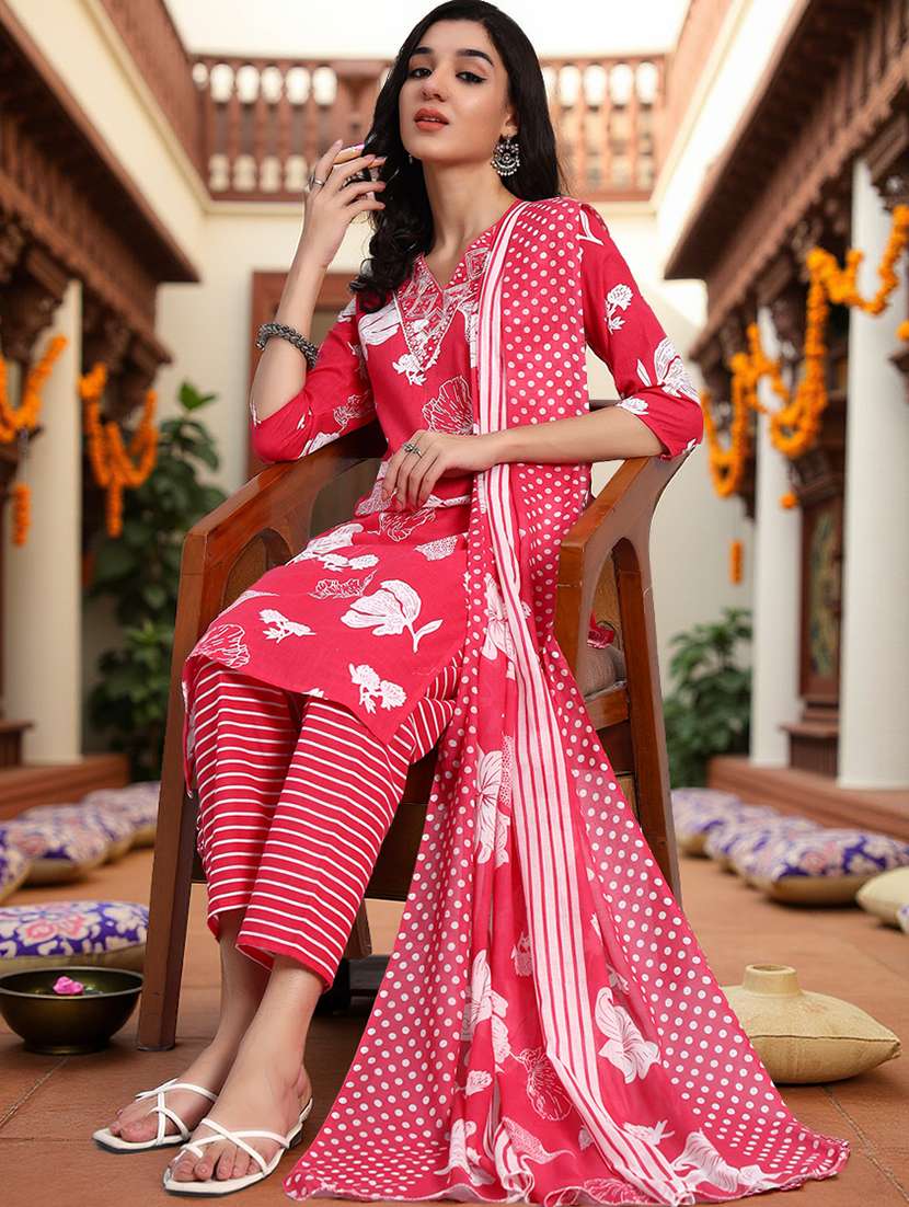 women three quarter sleeve kurta pant with dupatta set