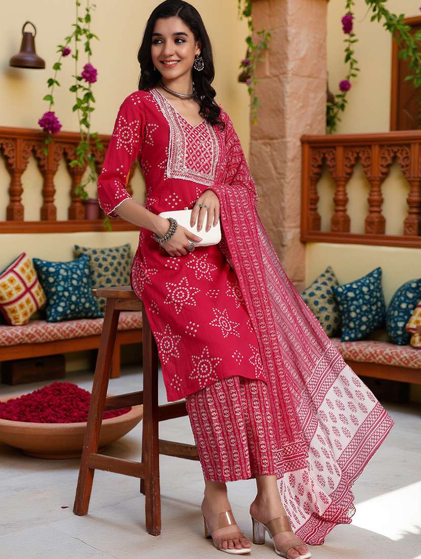 women three quarter sleeve kurta pant with dupatta set - 21982278 -  Standard Image - 1