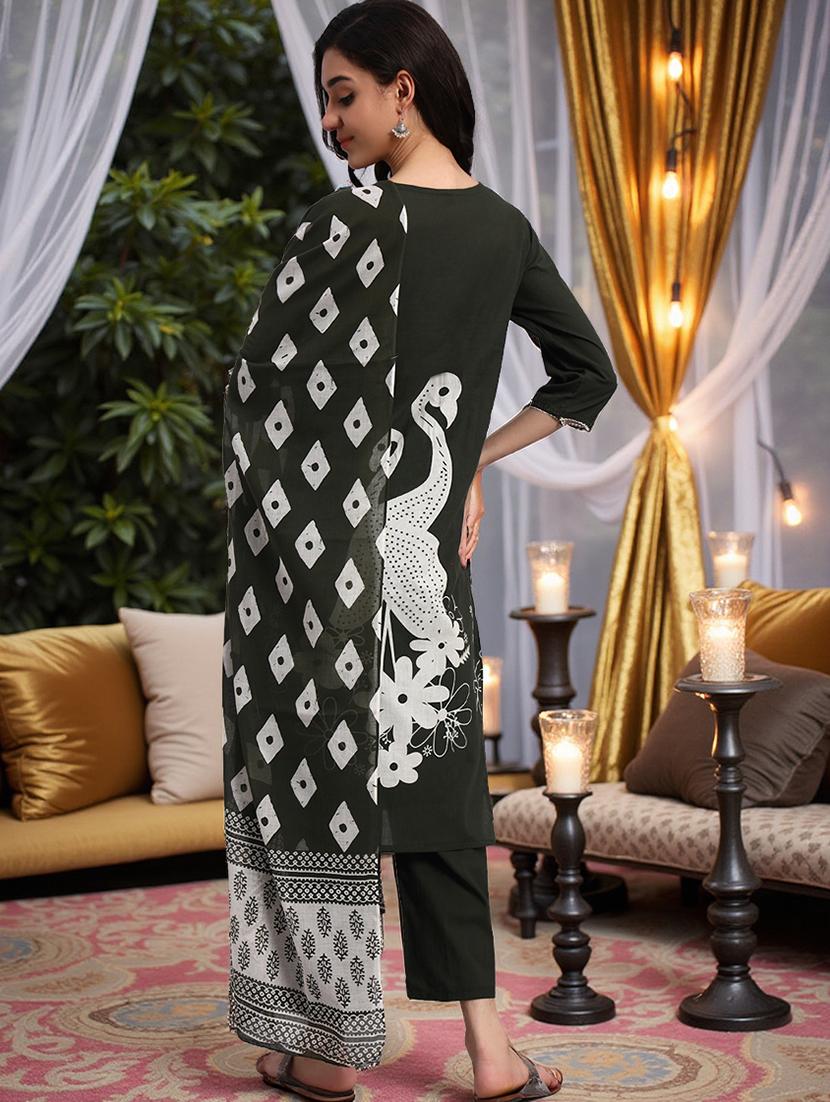 women three quarter sleeve kurta pant with dupatta set - 21982279 - Standard Image - 4