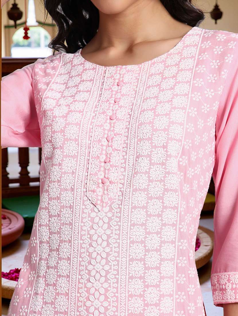 women three quarter sleeve kurta pant with dupatta set - 21982280 -  Standard Image - 4