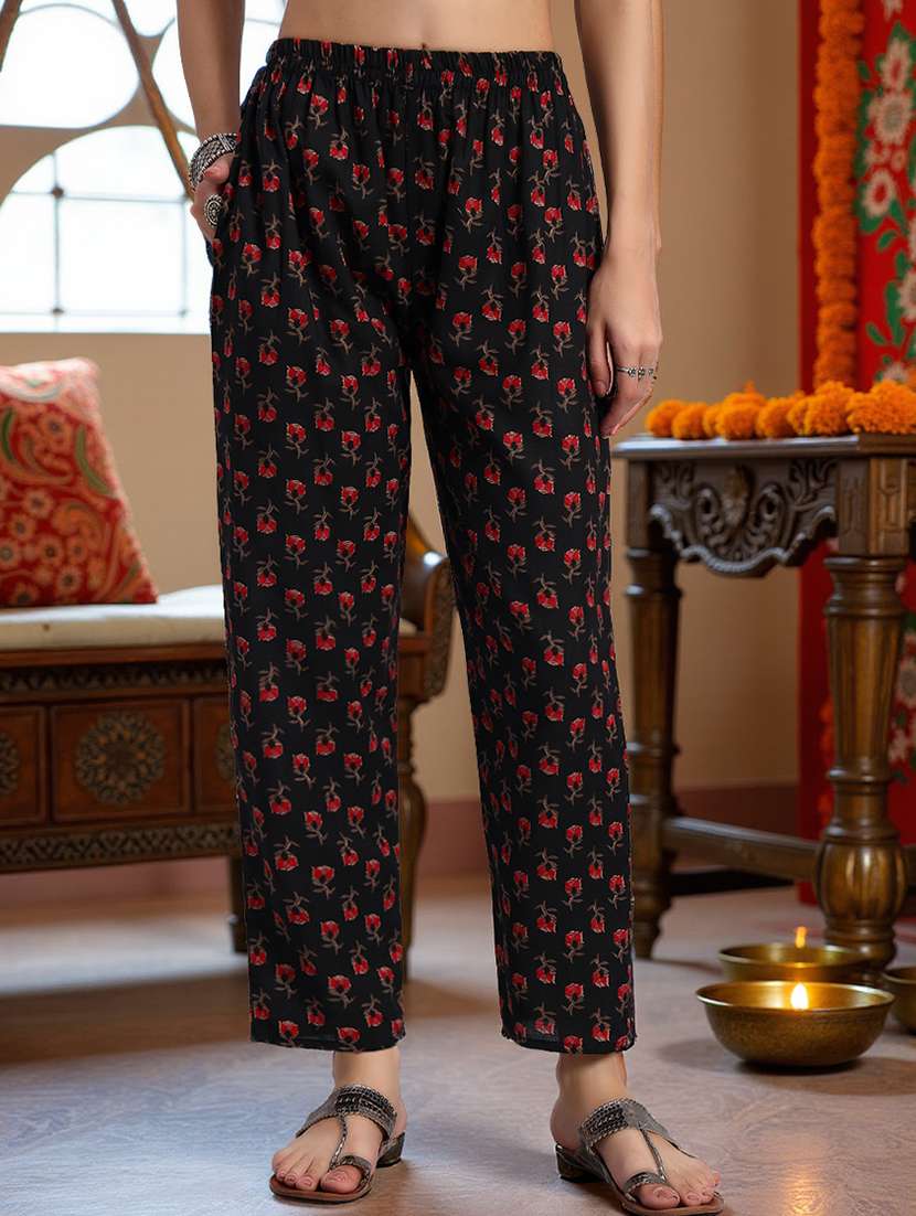 women three quarter sleeve kurta pant with dupatta set - 21982284 - Standard Image - 4