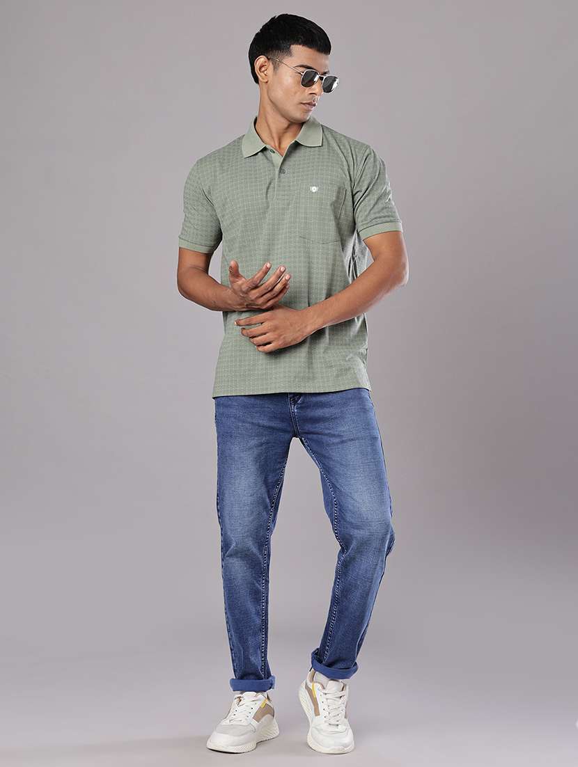 men printed short sleeve regular fit polo t-shirt - 21982686 - Standard Image - 4