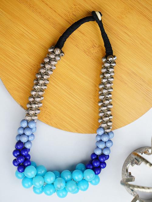 ethnic tribal handmade resin beaded fashion necklace - 21982835 -  Standard Image - 0