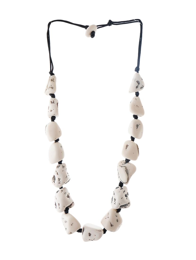 ethnic tribal handmade resin beaded fashion necklace - 21982870 -  Standard Image - 1
