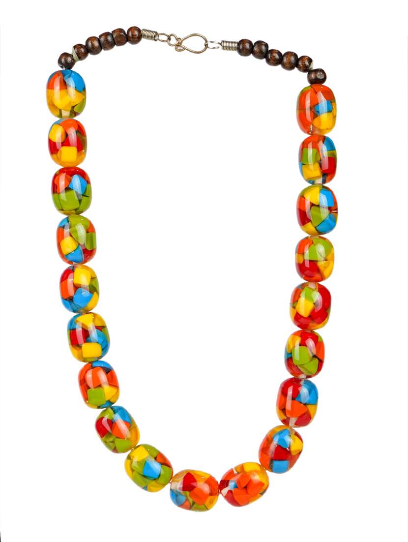 women handmade resin beaded necklace - 21982882 -  Standard Image - 1
