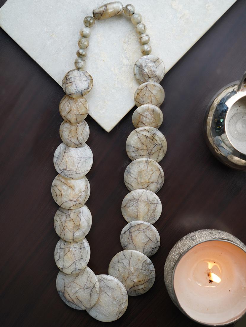 ethnic tribal handmade resin beaded fashion necklace - 21982906 -  Zoom Image - 0