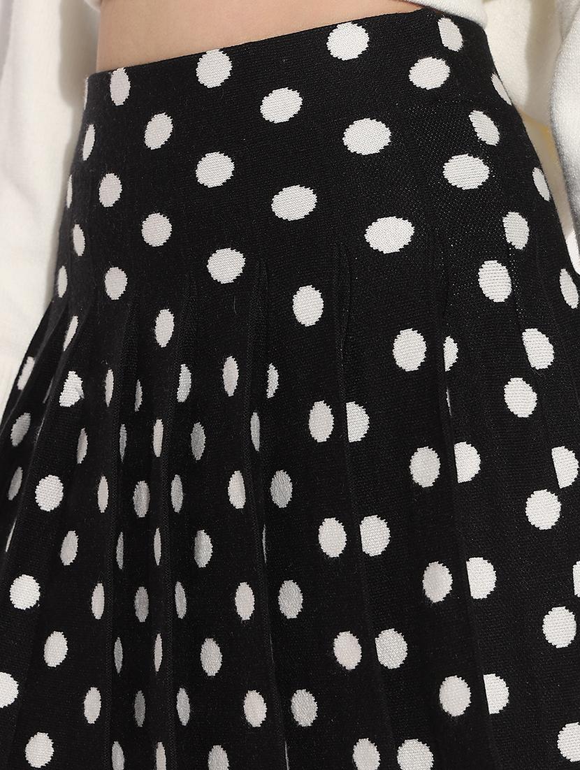 women polka doted high rise flared skirt - 21982949 - Standard Image - 4