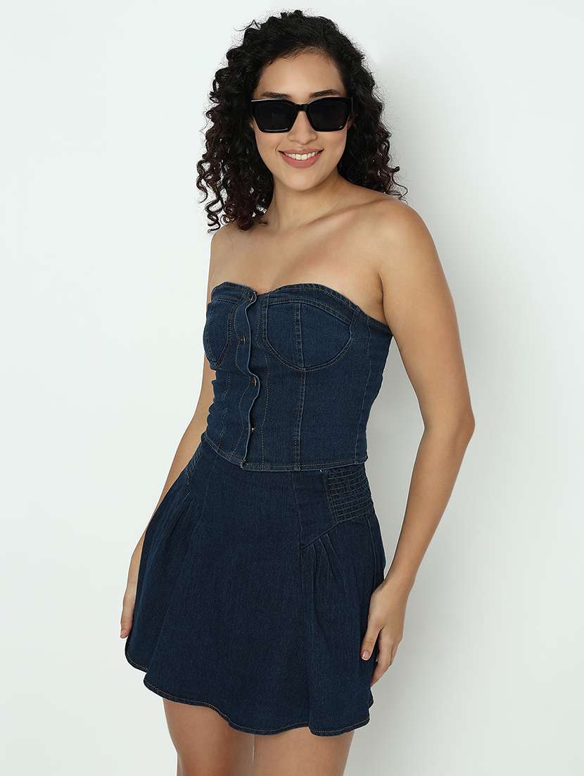 women solid denim tube top and skirt co-ord set