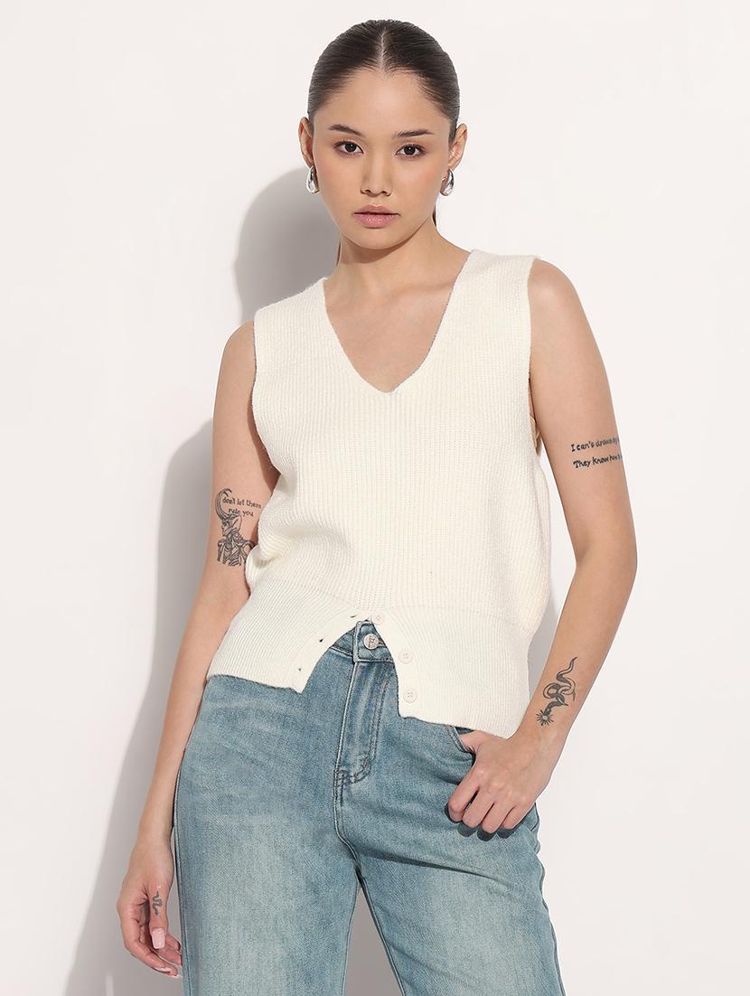 women white solid sleeveless knitted top - 21983016 - Standard Image - 1