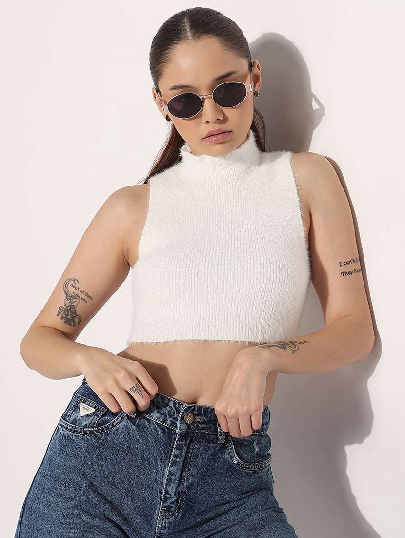 women white solid sleeveless tank top