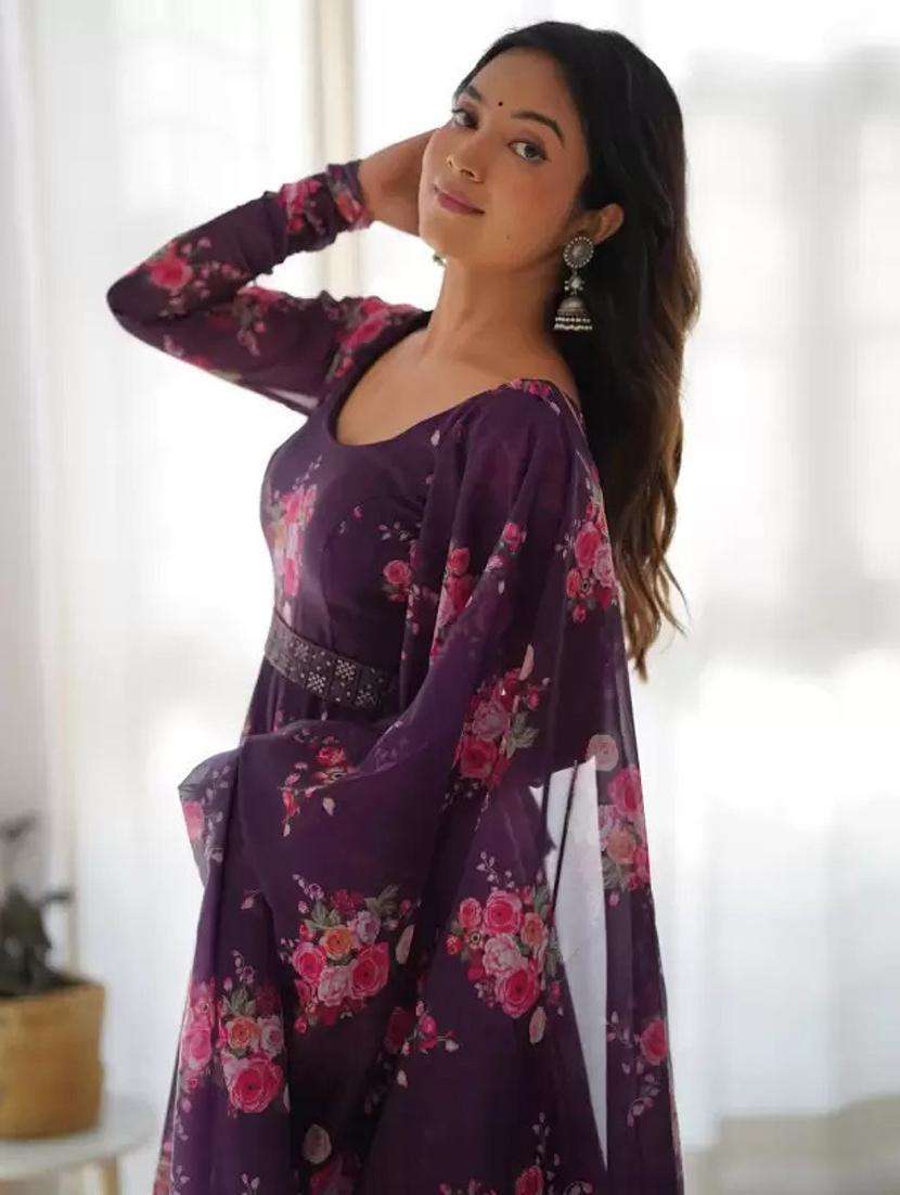 women floral print anarkali kurta and dupatta set - 21983149 -  Standard Image - 1