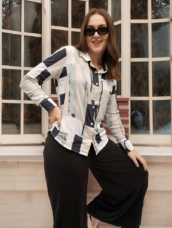 women plus size printed long sleeve collared shirt - 21983501 - Standard Image - 1