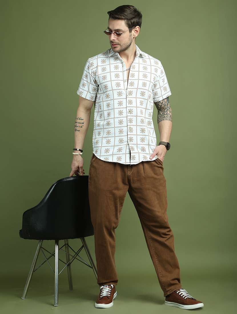 men embroidered collared short sleeve shirt - 21984407 -  Standard Image - 4