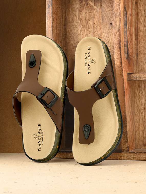 men solid toe separator sandal