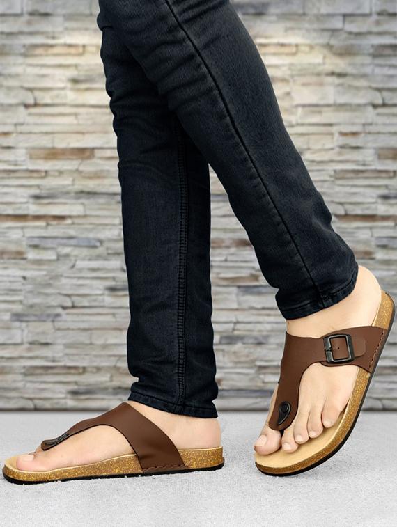 men solid toe separator sandal - 21984428 - Standard Image - 1