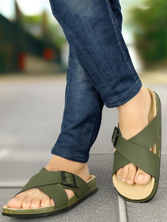 men solid slip on sandal - 21984438 - Standard Image - 1