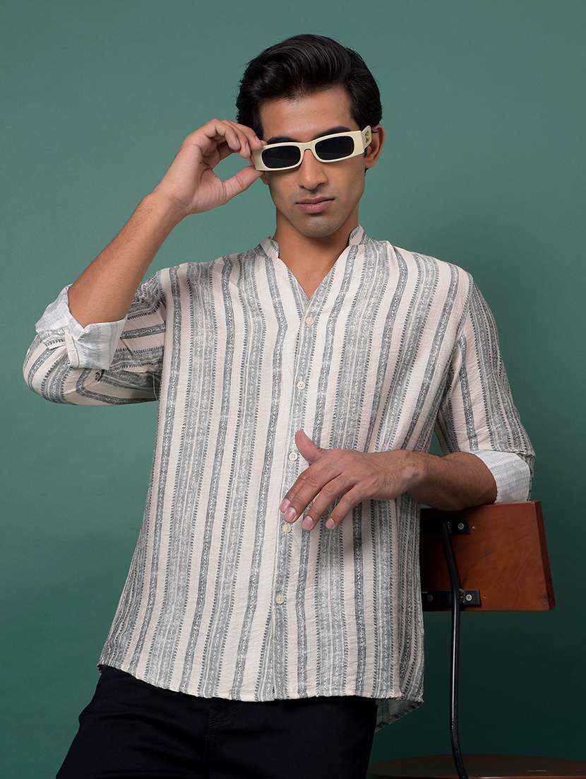 men striped mandarin neck short kurta - 21984557 - Zoom Image - 0