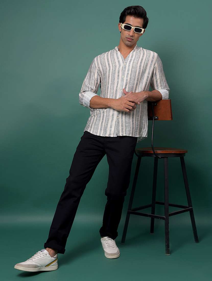 men striped mandarin neck short kurta - 21984557 - Standard Image - 4