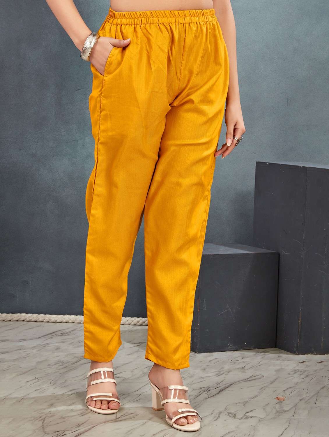 yellow art silk kurta pant set - 21984565 - Standard Image - 4
