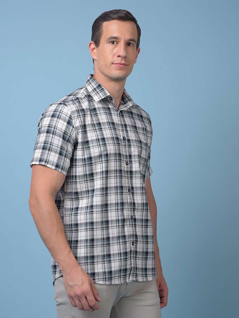 men checkered short sleeve slim fit casual shirt - 21984779 -  Standard Image - 1
