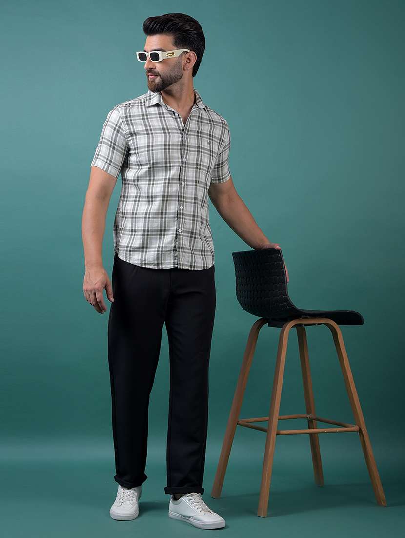 men checkered short sleeve slim fit casual shirt - 21984895 -  Standard Image - 4