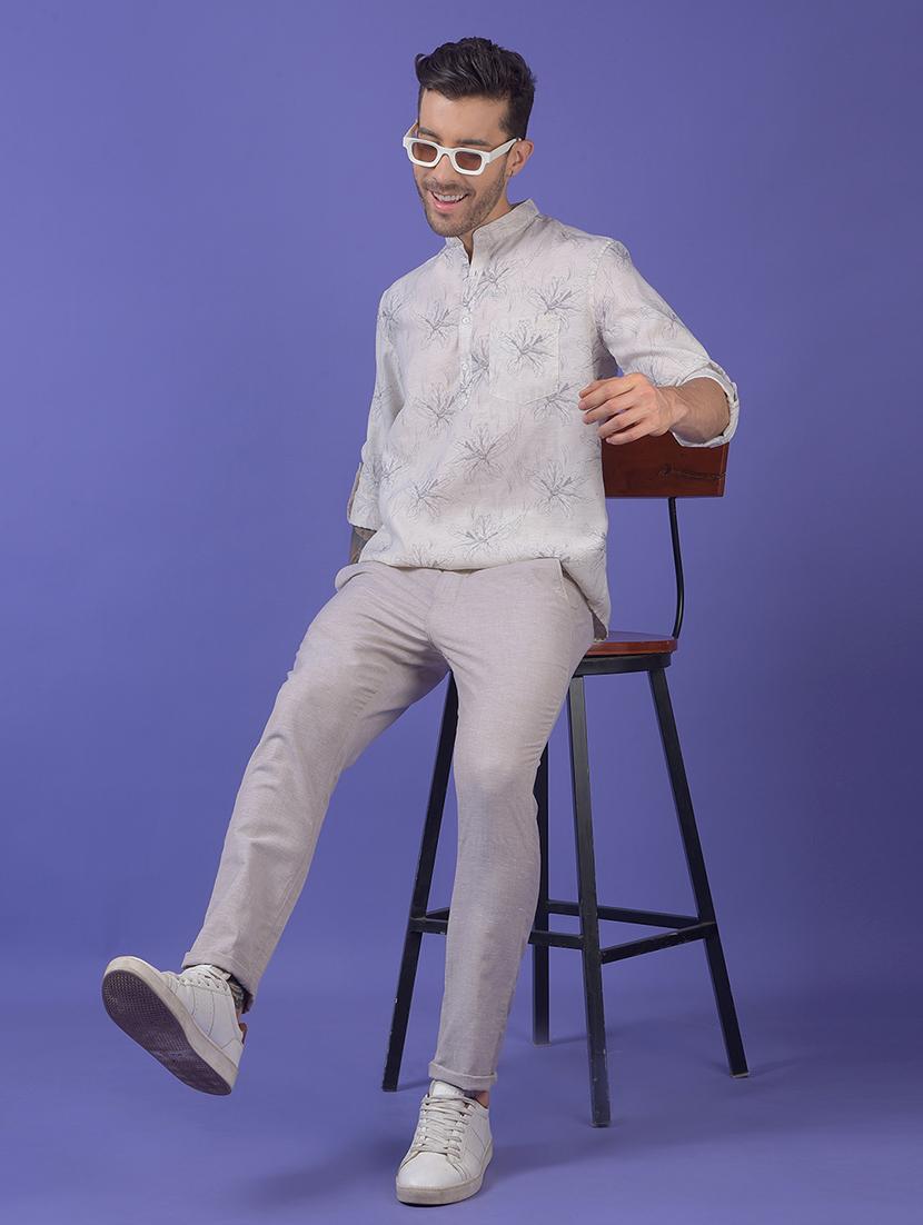 men solid mid rise slim fit chinos - 21985003 - Standard Image - 4