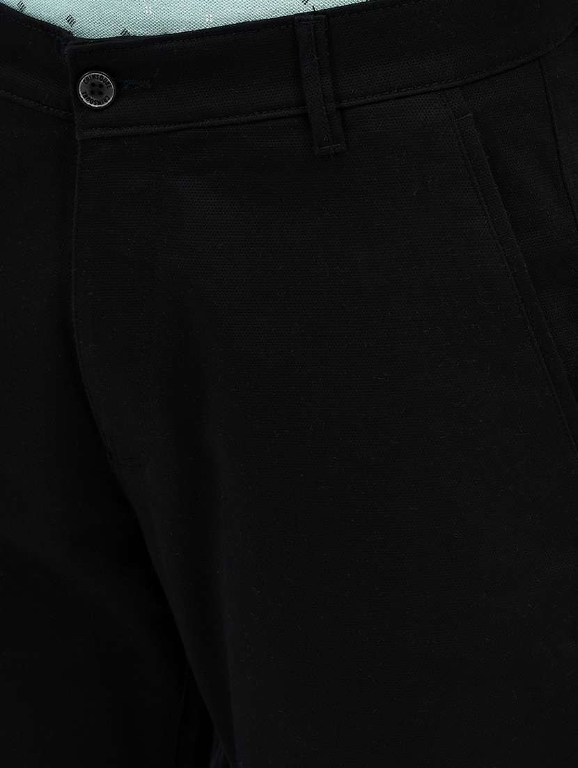 men solid mid rise slim fit chinos - 21985067 - Standard Image - 4