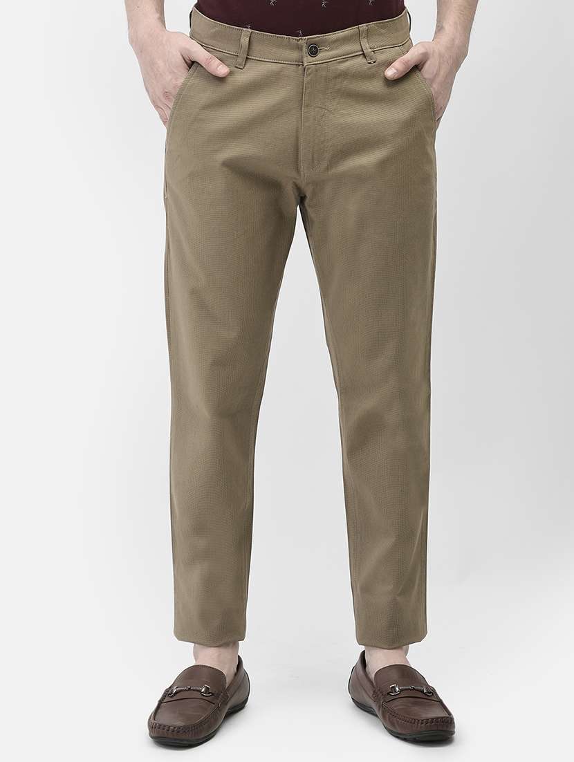 men solid mid rise straight fit chinos 