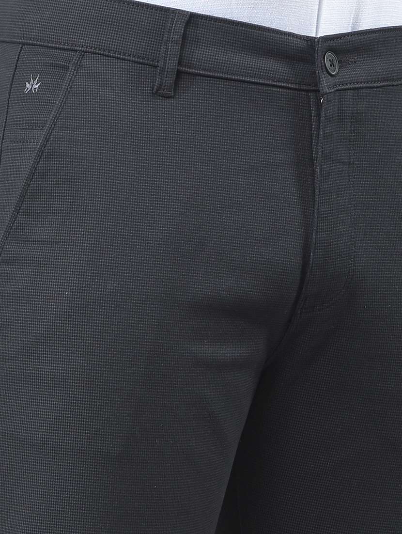 men solid mid rise straight fit chinos  - 21985073 -  Standard Image - 6