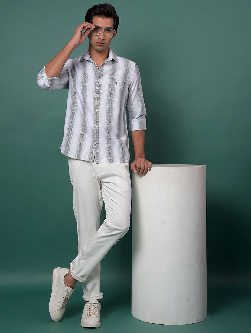 men solid mid rise slim fit chinos - 21985082 - Standard Image - 6