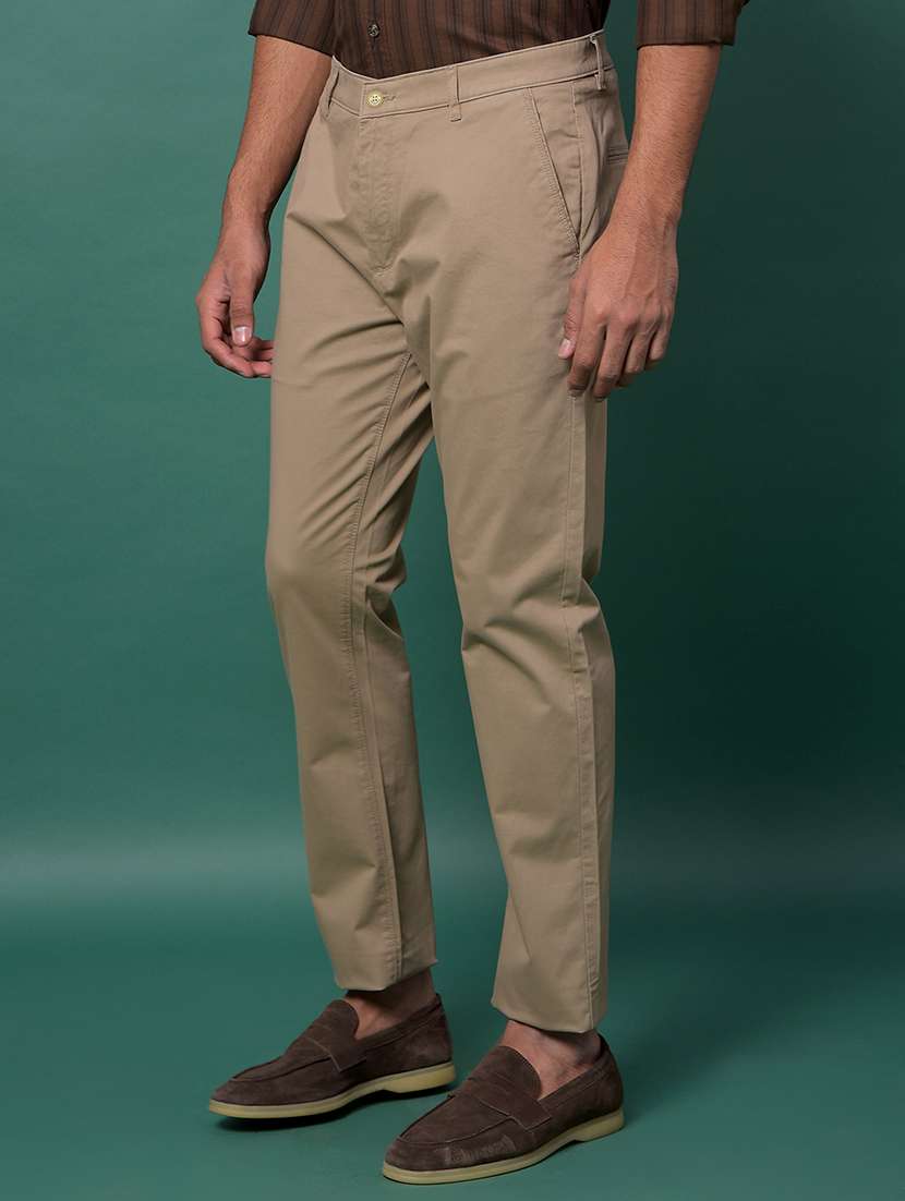 men solid mid rise straight fit chinos - 21985085 - Standard Image - 1