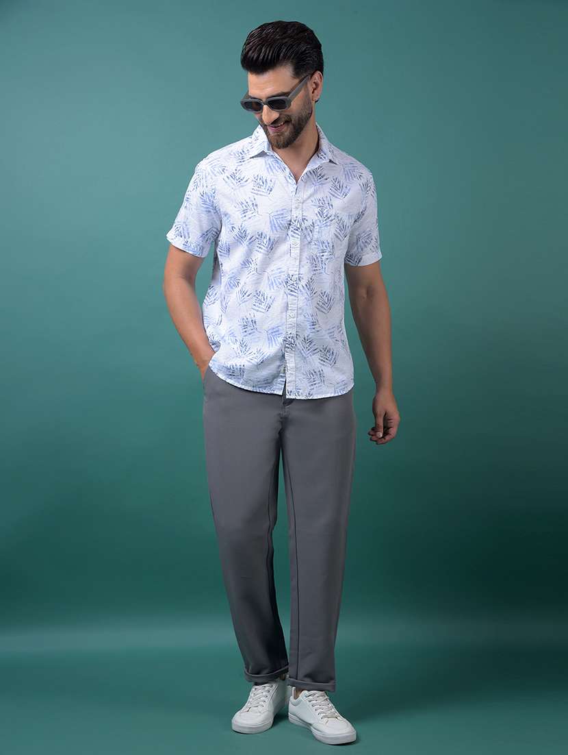 men solid mid rise straight fit chinos - 21985099 - Standard Image - 4