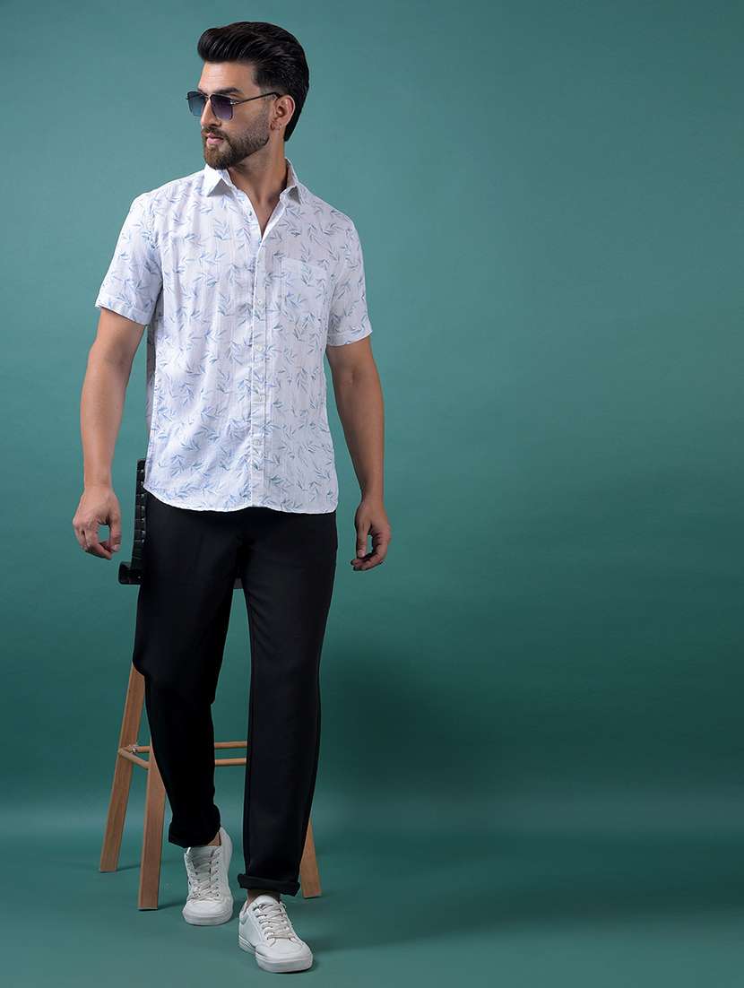 men solid mid rise straight fit chinos  - 21985100 -  Standard Image - 4