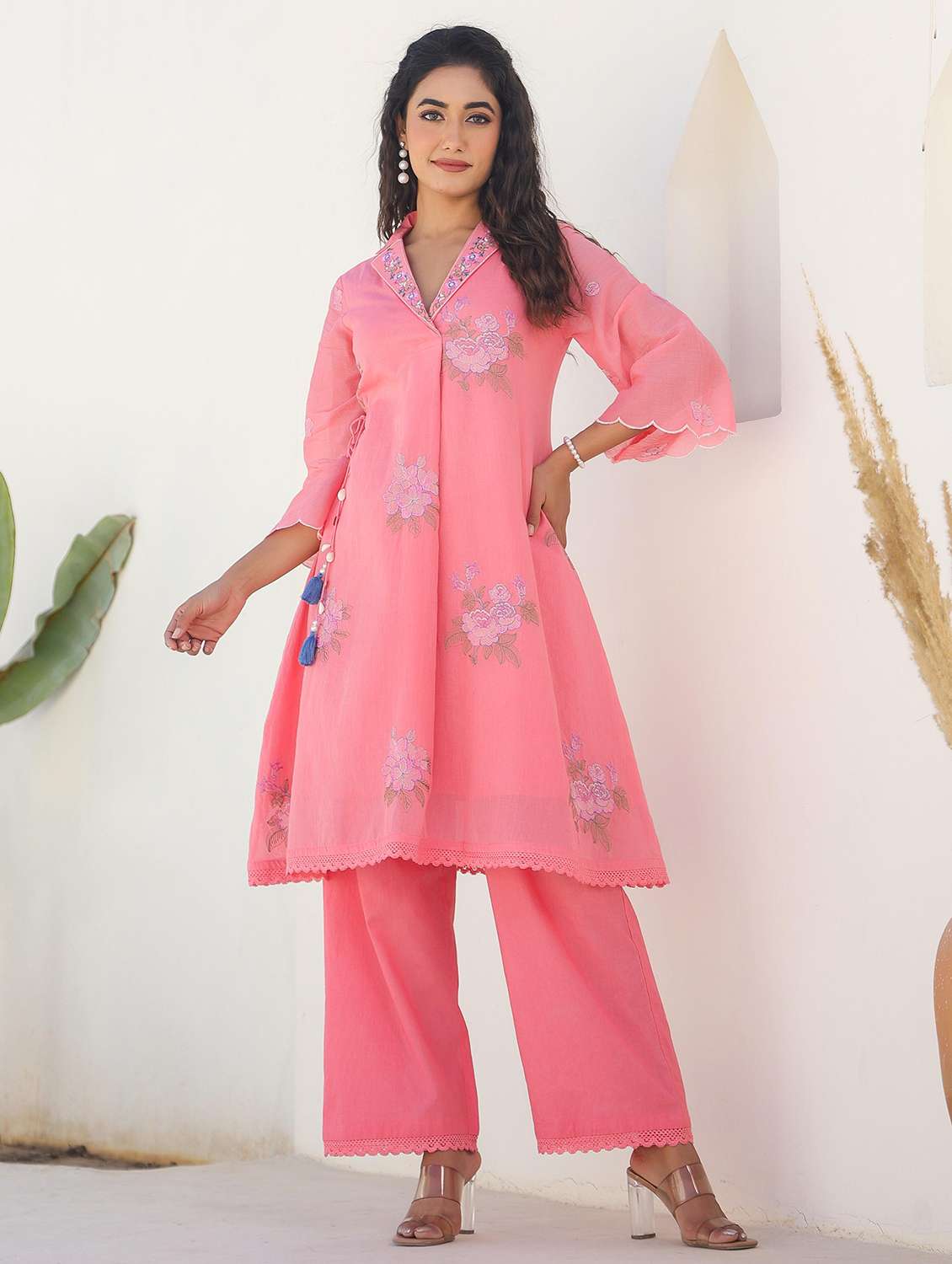 women floral three quarter sleeve kurta pant set - 21985487 -  Standard Image - 1