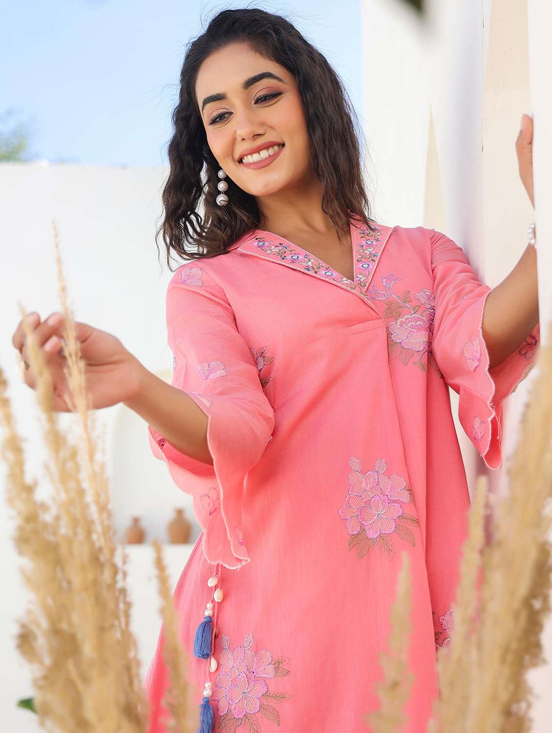 women floral three quarter sleeve kurta pant set - 21985487 -  Standard Image - 4