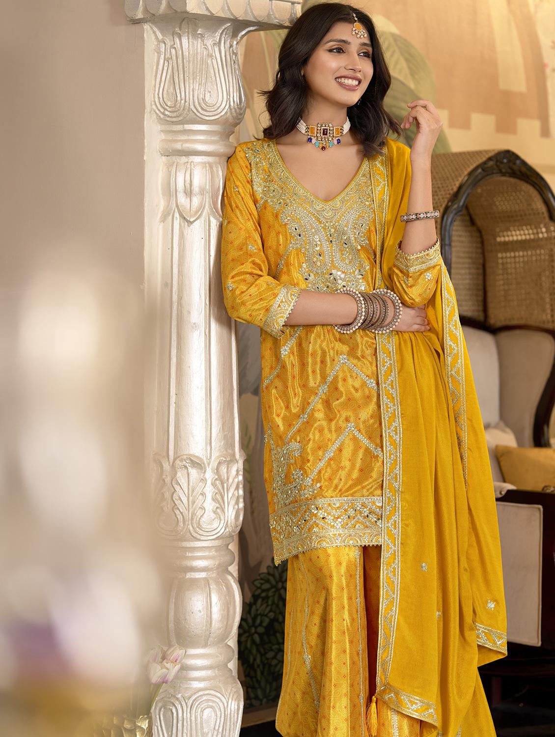 women three quarter sleeve kurta palazzo with dupatta set - 21985531 - Standard Image - 1