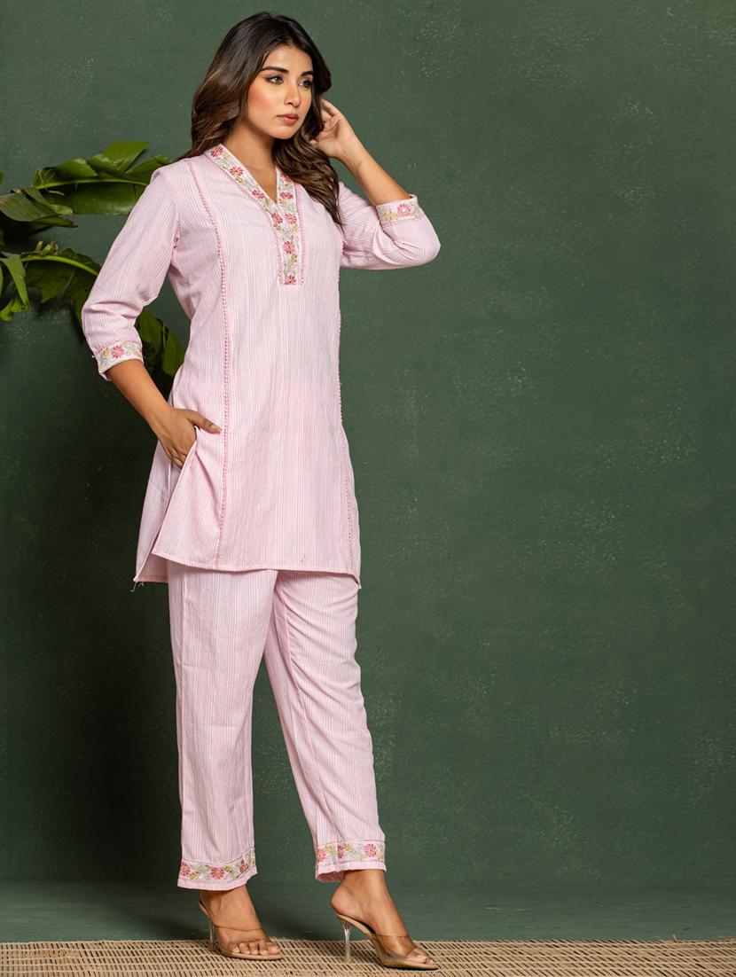 women striped three quarter sleeve ethnic co-ord set - 21985549 - Standard Image - 1
