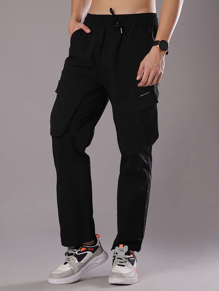 men solid mid rise regular fit cargo - 21985801 -  Standard Image - 1