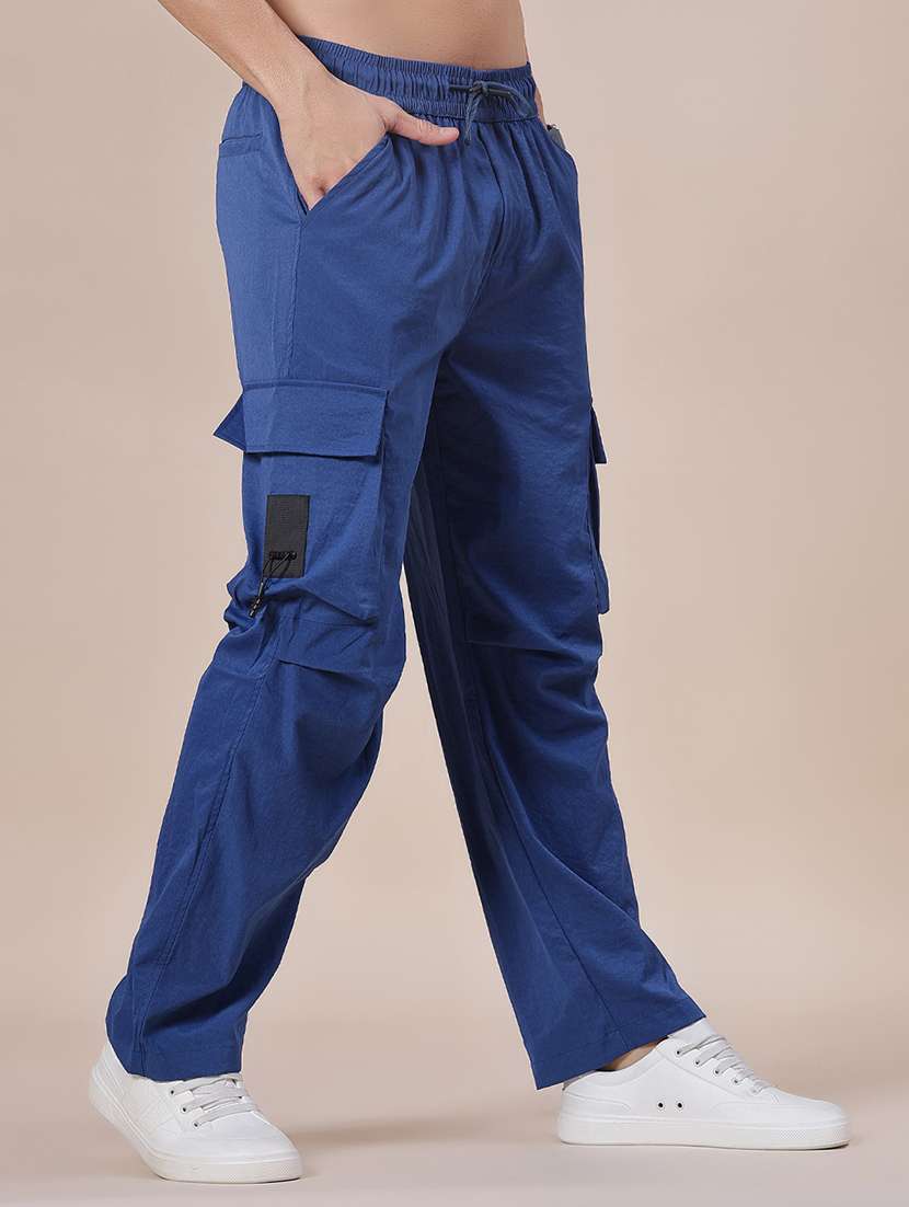 men solid mid rise regular fit cargo - 21985804 -  Standard Image - 1