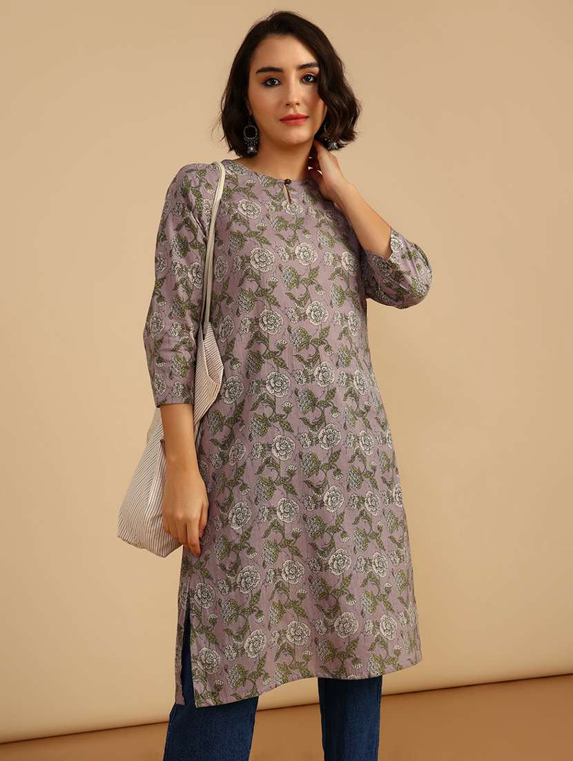 women three quarter sleeve straight kurta