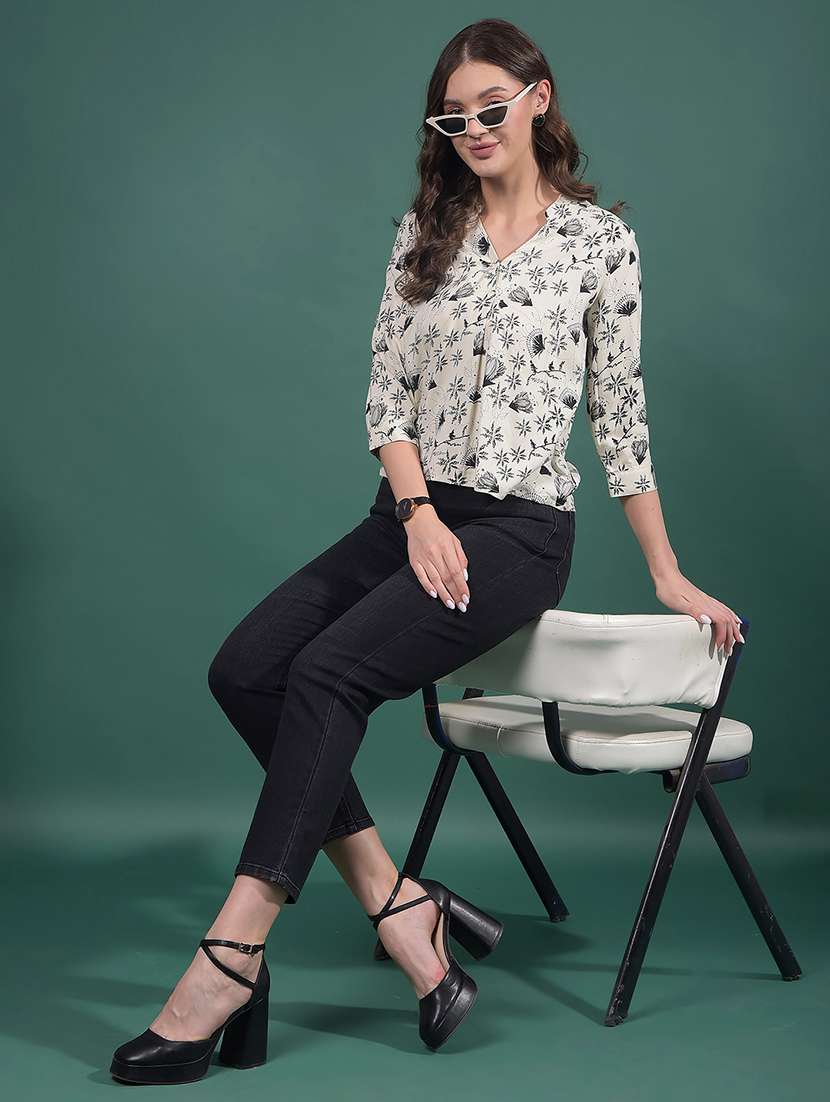 women printed three quarter sleeve regular top - 21986176 -  Standard Image - 4